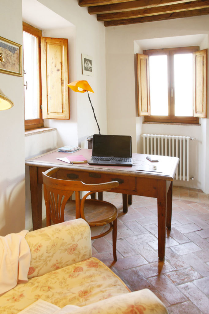 Casa delle Acque — bedroom detail