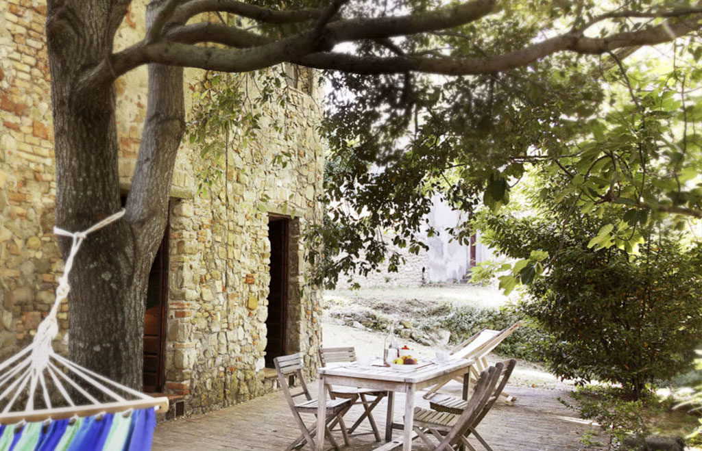 Il Sarperi - the farmhouse overlooking the central piazzetta