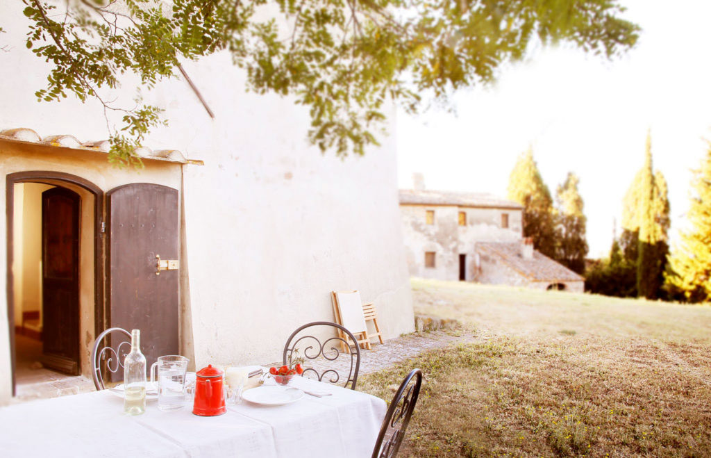 La Scuola exterior - former village school at the summit of Gello